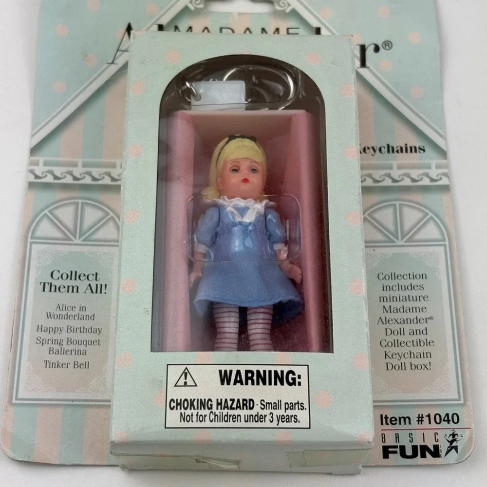 NIB Madame‎ Alexander Alice in Wonderland Mini Doll Keychain Eyes Work Collect